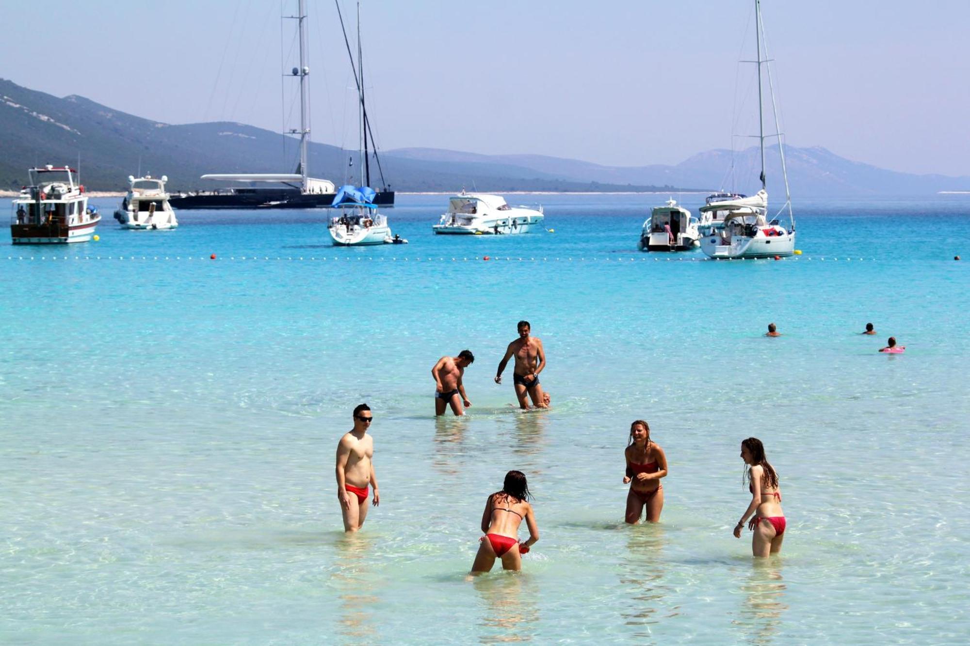 Apartments With A Parking Space Sali, Dugi Otok - 8084 Exterior foto